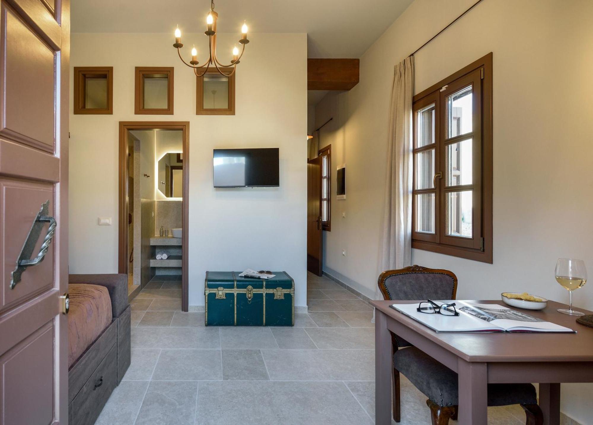 Spanish Knights Inn Rhodes City Bagian luar foto