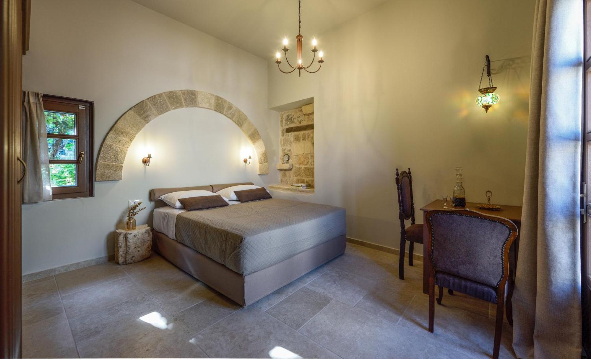 Spanish Knights Inn Rhodes City Bagian luar foto