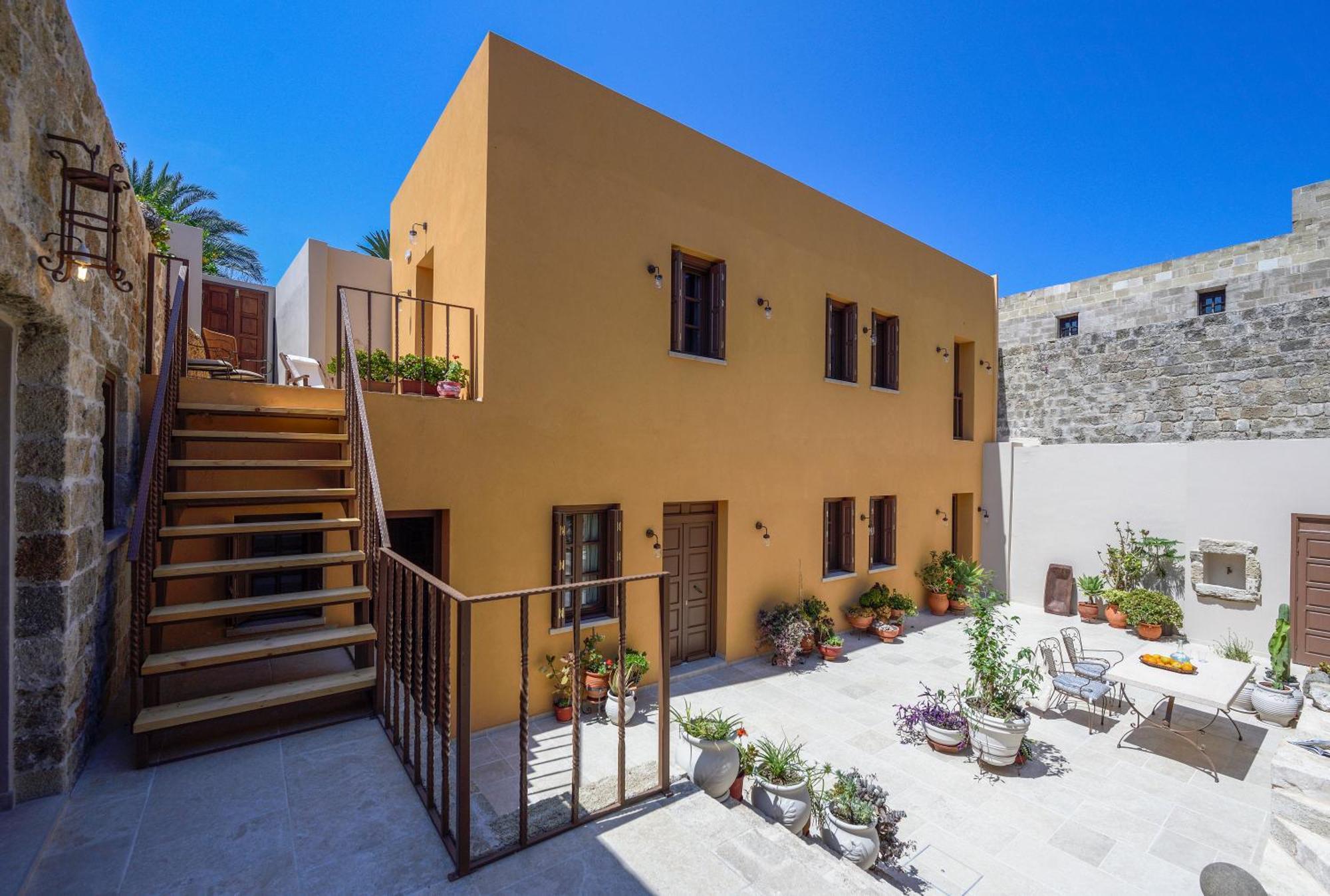 Spanish Knights Inn Rhodes City Bagian luar foto